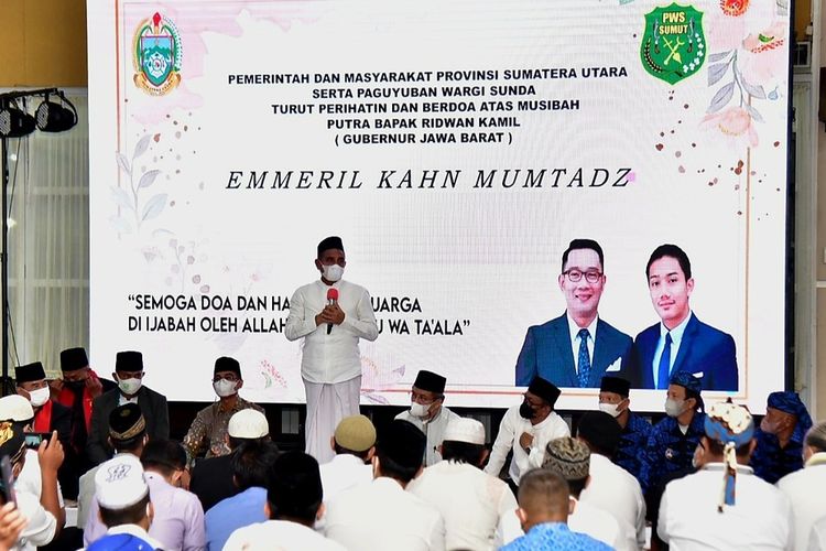 Gubernur Sumut Edy Rahmayadi berdoa bersama PWS Sumut untuk anak Ridwan Kamil di Aula Tengku Rizal Nurdin, Kamis (2/6/2022)