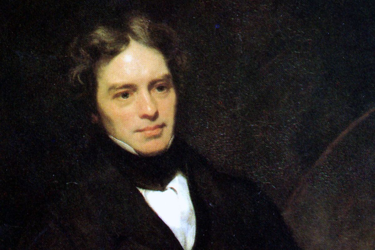 Michael Faraday, ilmuwan Inggris yang dijuluki sebagai Bapak Listrik Dunia. Sejarah penemuan listrik dunia.