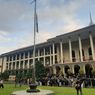 UGM Kibarkan Bendera Setengah Tiang, Doakan 2 Mahasiswa KKN yang Tewas di Maluku