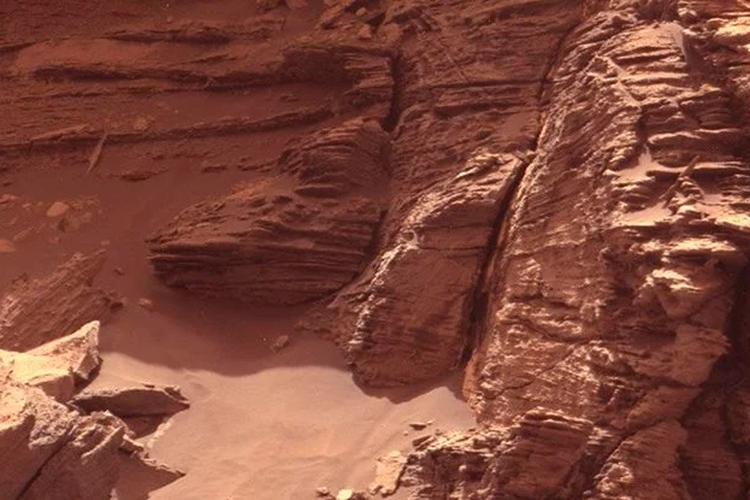 Area Murray Buttes yang menurut peneliti dapat menjadi tempat perlindungan alami manusia saat tinggal di Mars