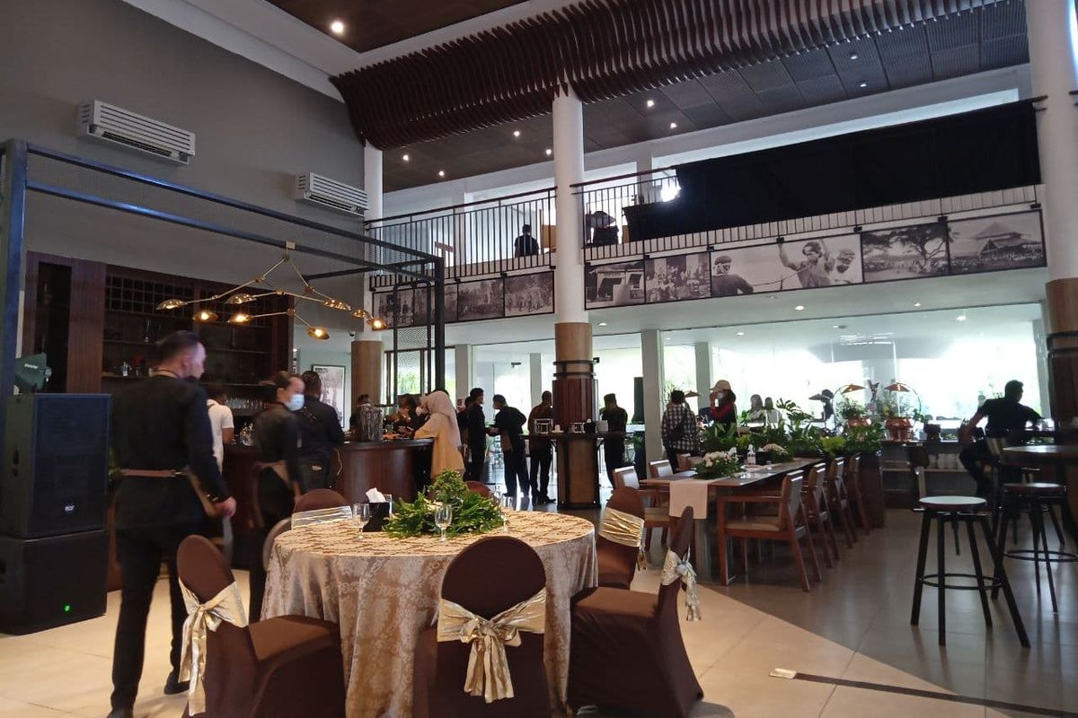 Restoran The Surosowan di Cilegon. 