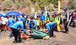 Wagub Uu: Hadapi Bencana Alam, Warga Tak Cukup Dibekali Ilmu Saja