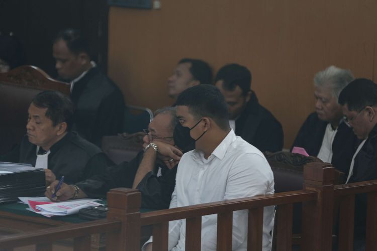 Shane Lukas, terdakwa penganiayaan remaja berinisial D menjalani sidang di Pengadilan Negeri (PN) Jakarta Selatan, Selasa (13/6/2023). Agenda sidang lanjutan kali ini mendengarkan keterangan saksi salah satunya orang tua D, Jonathan Latumahina.