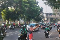 Hari Pertama ASN DKI WFH, Jalan Lenteng Agung dari Arah Depok Ramai Lancar