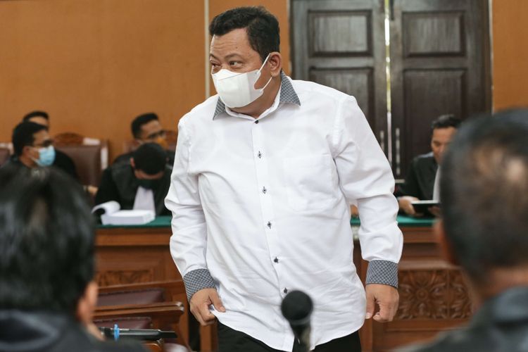 Terdakwa kasus pembunuhan berencana Brigadir J atau Nofriansyah Yosua Hutabarat, Kuat Ma'ruf menjalani persidangan di Pengadilan Negeri Jakarta Selatan, Senin (16/1/2022). Agenda sidang kali ini pembacaan tuntutan oleh Jaksa Penuntut Umum.