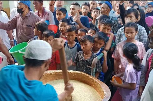 Rela Antre untuk Bubur Muhdor, Makanan Khas Tuban yang Hanya Ada Saat Ramadhan
