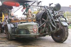 Panzerbike, Sepeda Motor Terberat di Dunia Bermesin Tank Soviet
