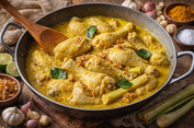 Resep Opor Ayam Lebaran Paling Gurih dan Medok, Rahasia Biar Kuah Kental & Anti Amis