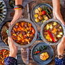 Cara Terhindar dari Perut Kembung Setelah Makan Besar