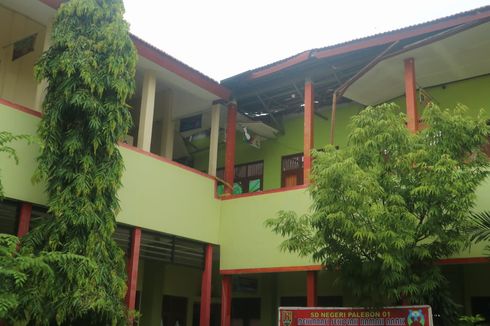 Hujan Deras Beberapa Hari, Atap 4 Kelas SDN di Semarang Ambruk