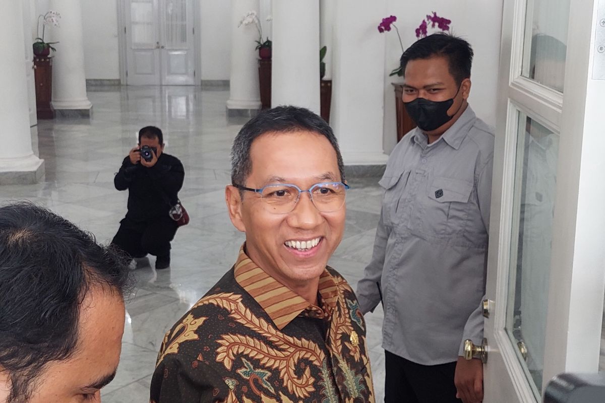 Penjabat (Pj) Gubernur DKI Jakarta Heru Budi Hartono saat ditemui di Balai Kota DKI Jakarta, Gambir, Jakarta Pusat, Selasa (14/3/2023).