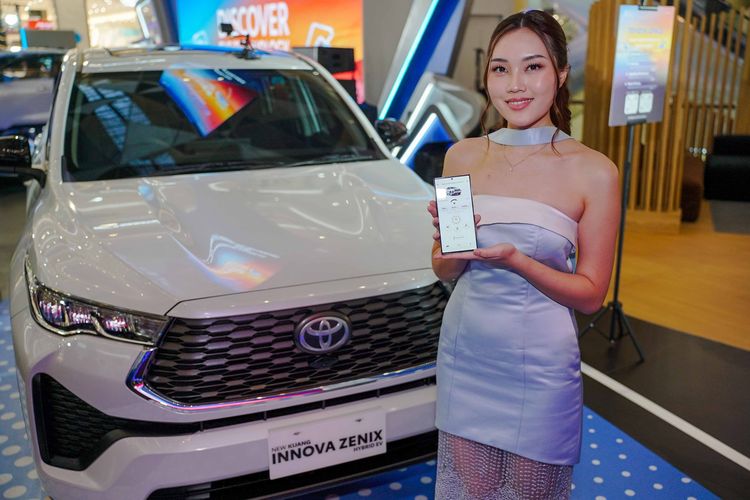 Toyota Innova Zenix Terbaru Sudah Hadir di Bandung