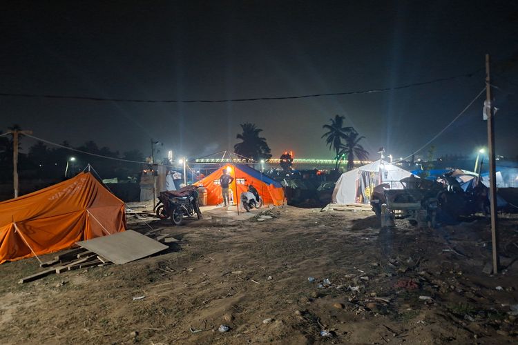 Kondisi di Desa Sukajadi, Kecamatan Karang Baru, Kabupaten Aceh Tamiang yang wilayah permukimannya hilang disapu banjir bandang, Senin (5/1/2026)