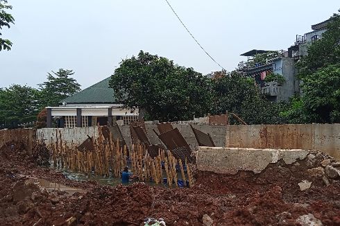 Turap Dibangun di Kompleks Puri Bintaro, Warga Harap Tak Kebanjiran Lagi