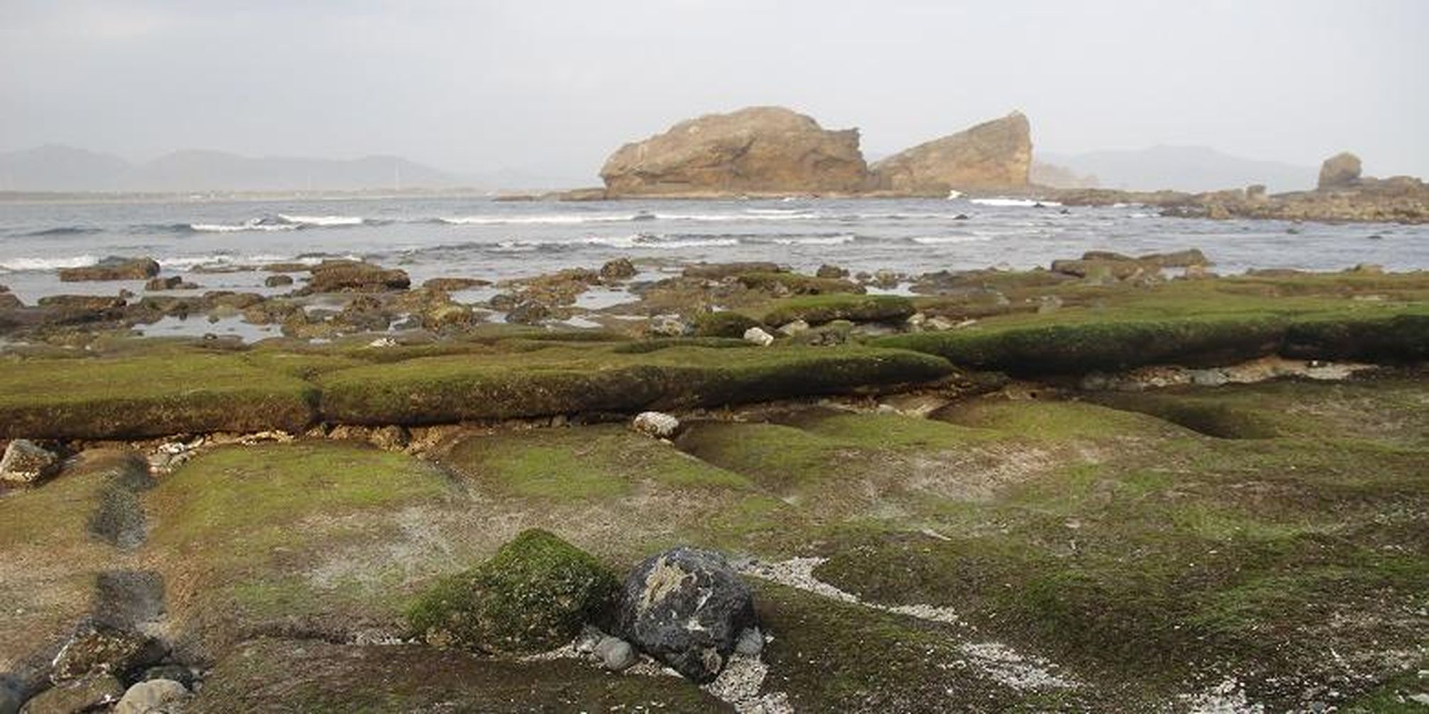 Pantai Bandealit Watu Ulo Dan Payangan Obyek Wisata