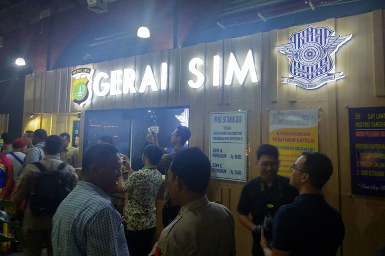 Gerai SIM terletak di Rame Rame Food Carnival Tangcity Mall lantai 2, Selasa (8/1/2019).