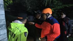 Longsor Terjang Dua Rumah di Sumedang, Satu Korban Masih Tertimbun