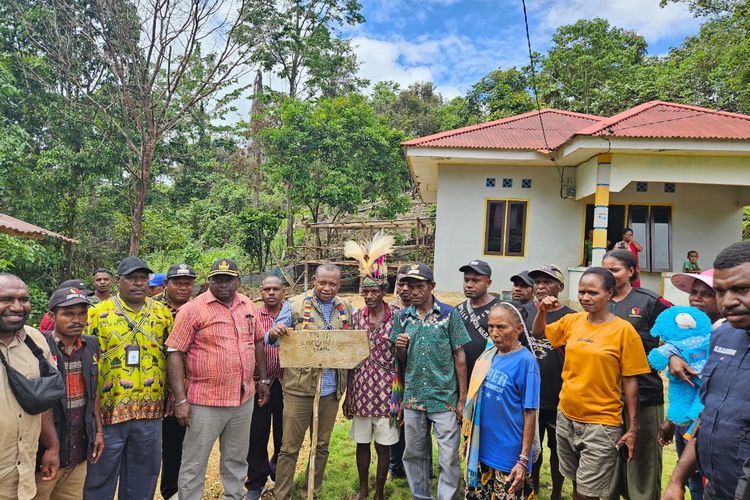 KPU Papua Barat Daya saat  Tinjau Lokasi TPS di Ayata
