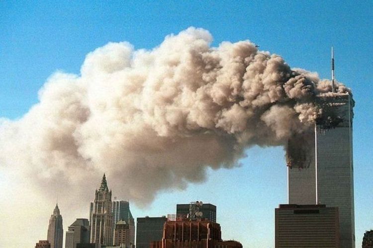 Serangan di dua gedung WTC menewaskan lebih dari 2.600 orang.