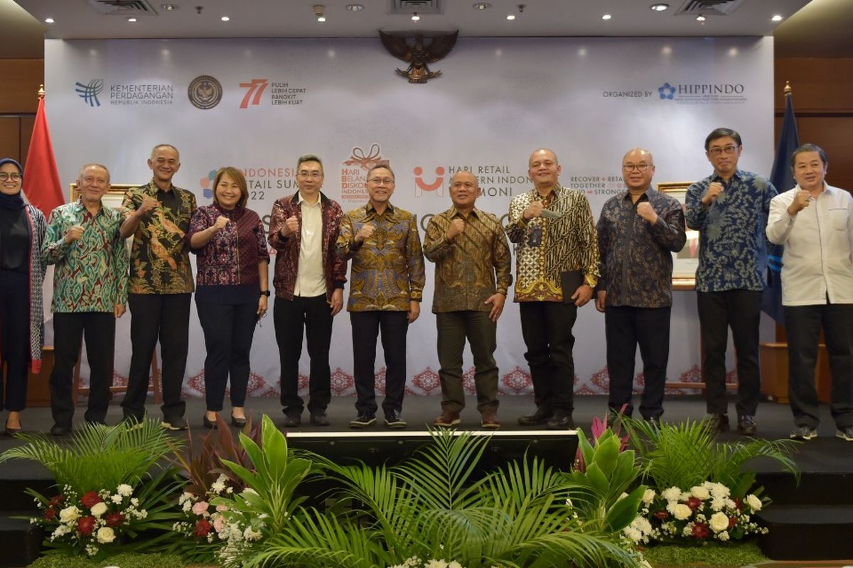 konferensi pers dan sosialisasi Indonesia Retail Summit, Kamis (14/7/2022).