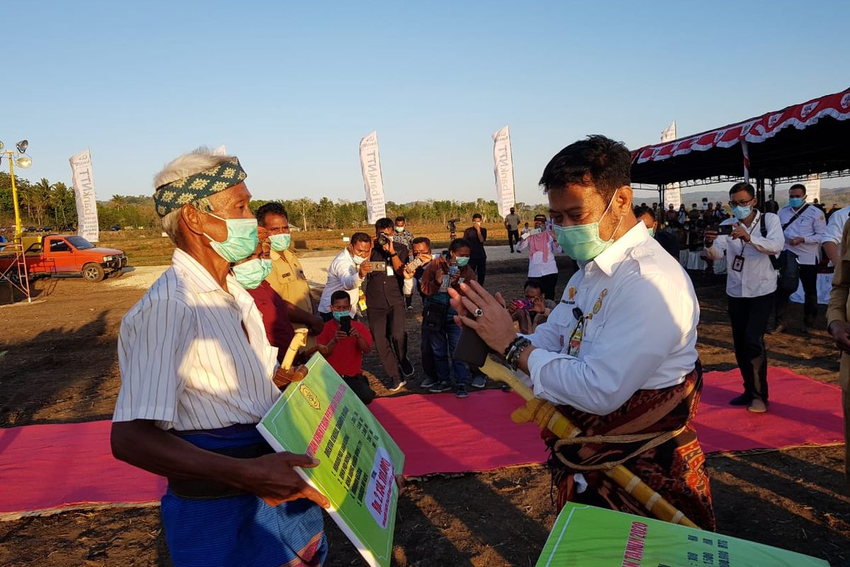 Menteri Pertanian Syahrul Yasin Limpo meresmikan food estate di Desa Umbul Pabal Kecamatan Umbu Rato Nggai Barat, Sumba Tengah, Selasa (22/9/2020). 