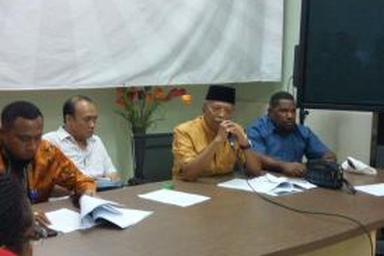 Ketua BOPI, Noor Aman, menerima perwakilan Persipura Jayapura di kantor Kemenpora, Kamis (28/5/2015). 