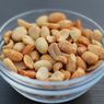 Cara Membuat Kacang Bawang Renyah untuk Sajian Lebaran