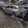 Cerita Adi Motor Sering Rusak dan Berkarat karena Nekat Terjang Banjir di Semarang