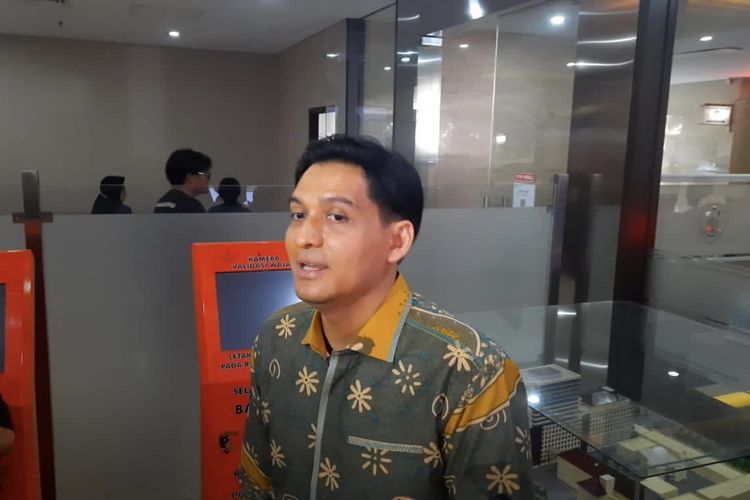 Lucky Hakim saat menyambangi Bareskrim Polri, Jakarta Selatan, Jumat (14/7/2023).