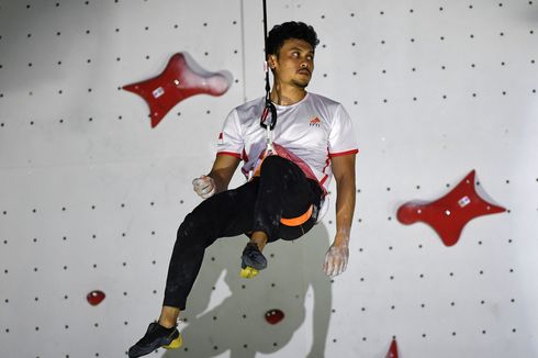 Atlet Indonesia Veddriq Leonardo Juara Dunia Panjat Tebing 2022 