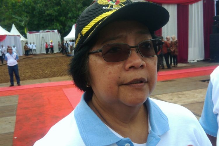 Menteri Lingkungan Hidup dan Kehutanan, Siti Nurbaya Bakar d