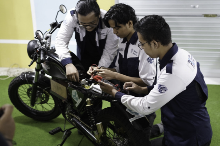 Motor listrik UGM