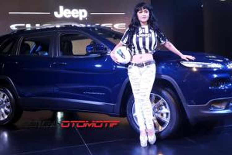 Jupe dan Juventus ikut meramaikan peluncuran Jeep All-New Cherokee di Jakarta, Selasa (5/8/2014).