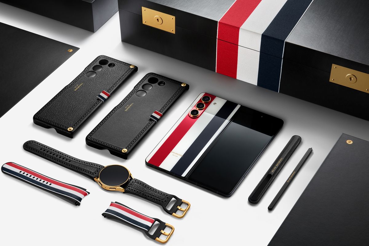  Samsung Galaxy Z Fold 5 Thom Browne Edition dijual di Indonesia pada 12 September 2023.