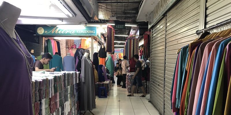 Jelang Lebaran, Pasar Tasik Thamrin City Sepi Pembeli