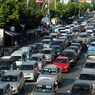 Saat Jalan Macet, Sebaiknya Tuas Transmisi Mobil Matik Berada di Netral atau Drive?