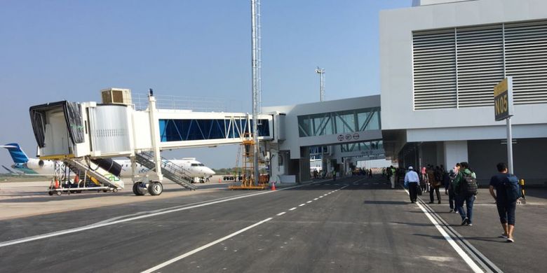 Suasana di terminal baru Bandara Internasional Ahmad Yani di Kota Semarang, Jawa Tengah, Kamis (7/6/2018). Presiden Joko Widodo direncanakan meresmikan bangunan terminal baru untuk beroperasi secara penuh pada hari ini.