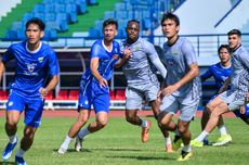 Persib Gelar Gim Internal: Sengit, Banyak Gol, Ada Pemain Cedera