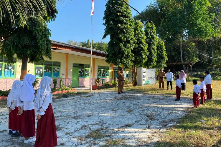 Suasana di SDN Sumberaji 2, Desa Sumberaji, Kecamatan Kabuh, Kabupaten Jombang, Jawa Timur, Senin (15/7/2024).