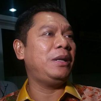 Anggota Mahkamah Kehormatan Dewan (MKD) asal Fraksi Golkar, Adies Kadir, di Kompleks Parlemen, Senayan, Jakarta, Kamis (3/11/2015)