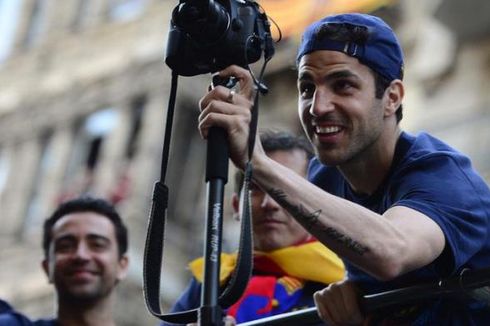 Barca Kembali Tolak Tawaran MU untuk Fabregas