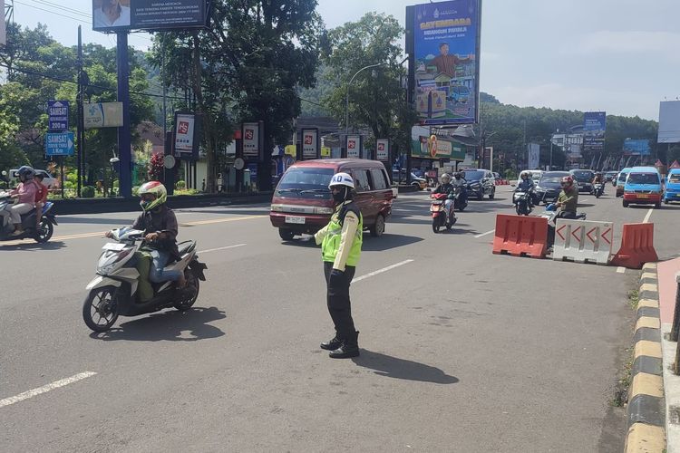 Jalur Semarang-Yogya Mulai Padat, Rekayasa Lalu Lintas Disiapkan di Simpang Artos Magelang