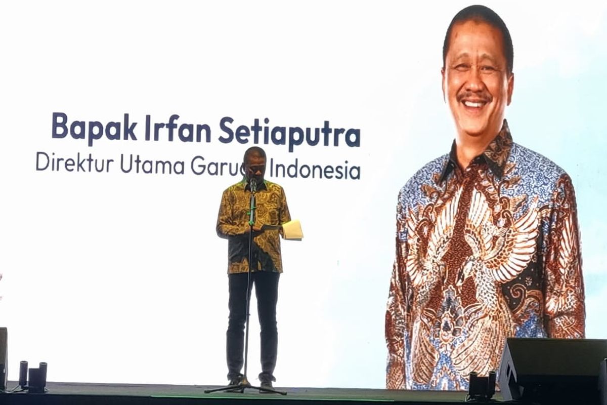 Direktur Utama Garuda Indonesia Irfan Setiaputra saat pembukaan GATF 2023 di ICE BSD, Tangerang, Jumat (27/10/2023).