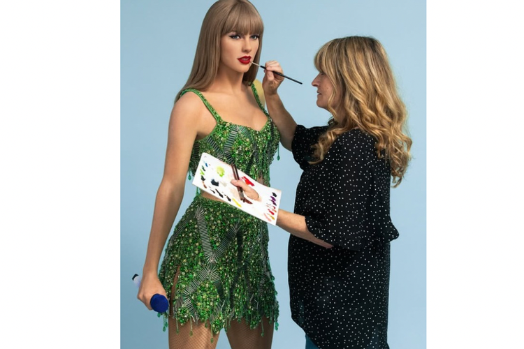 Busana Taylor Swift yang dijadikan patung oleh Madame Tussauds