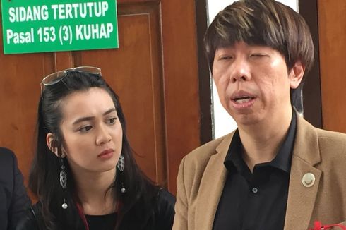 Dhea Imut Jalani Sidang Perdana untuk Kasus Kameranya yang Hilang