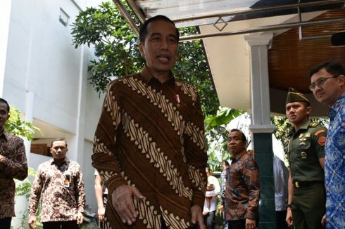 Presiden Jokowi Siap Membantu Peralatan Medis untuk Hasyim Muzadi