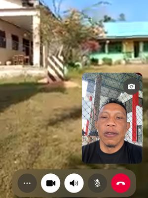 Tangkapan layar video call warga Desa Kayu Batu, Kecamatan Muara Muntai, yang kini menikmati jaringan 4G setelah terbangunnya menara repeater di desa tersebut. (istimewa)
