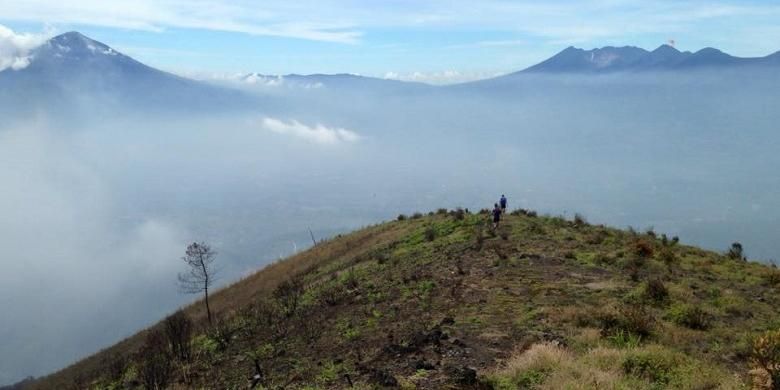 Trail Running di Gunung Guntur