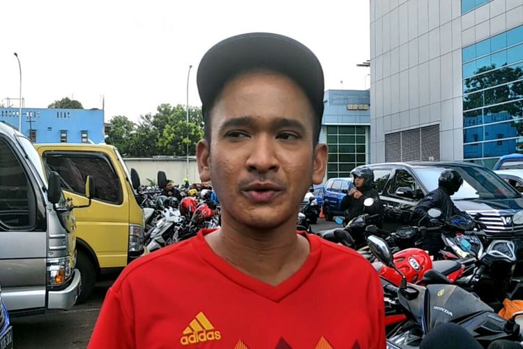 Ruben Onsu saat diwawancarai di kawasan Tendean, Jakarta Selatan, Jumat (13/4/2018).