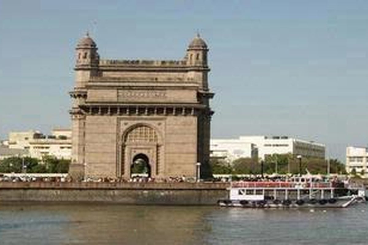 Beasiswa tersebut diberikan oleh Indian Council of Cultural Relations (ICCR) melalui program General Cultural Scholarships Scheme (GCSS). 